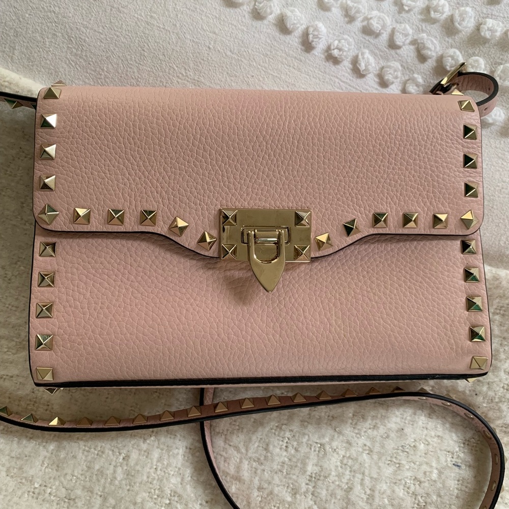 Valentino pink rock stud medium shoulder bag